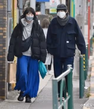 高甜!日本清純派代表女星與人氣樂隊主唱約會被拍