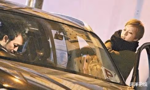 自認吸D揚言不後悔,和女助理傳緋聞受黎明冷落?被拍車Z的她也要乘風破浪?