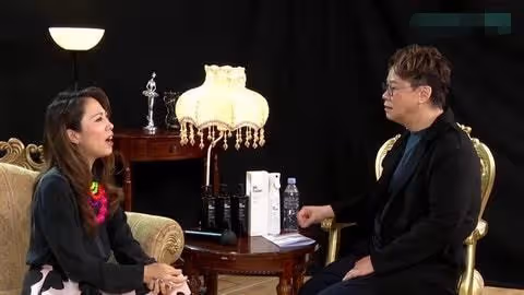 48歲港星患乳腺癌後復出!已接受4次乳房重塑手術,傷口反覆發炎