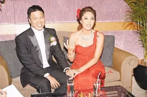 48歲港星患乳腺癌後復出!已接受4次乳房重塑手術,傷口反覆發炎