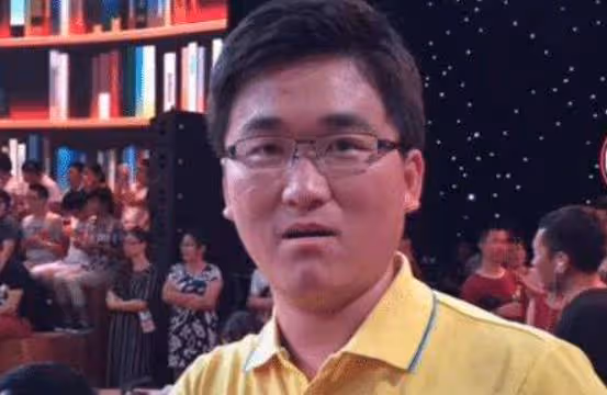 姜濤:叫板郭德綱,38歲時和徒弟小羽毛談戀愛,是劇本還是真愛?