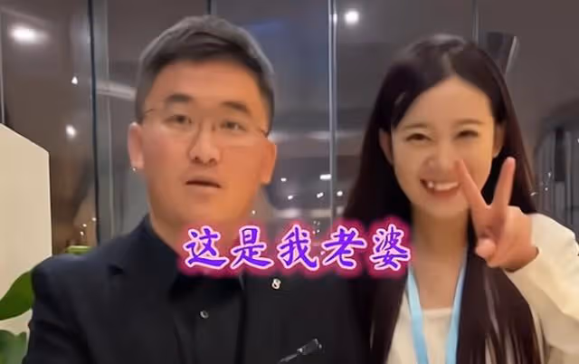 姜濤:叫板郭德綱,38歲時和徒弟小羽毛談戀愛,是劇本還是真愛?
