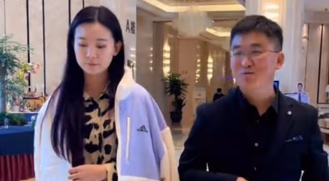 姜濤:叫板郭德綱,38歲時和徒弟小羽毛談戀愛,是劇本還是真愛?