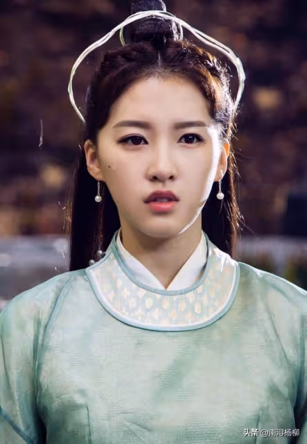 《香蜜沉沉燼如霜》演員現狀,有人飛升一線,有人淪落到拍網劇
