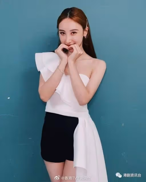 突發!香港知名女歌手飛上海,剛下飛機就確診被隔離