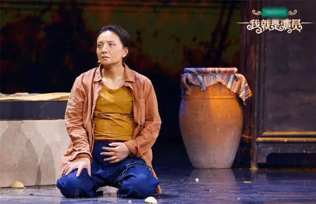 人設恐怕要崩盤,孫茜微博內容被網友翻舊帳:小斐這事翻篇了?