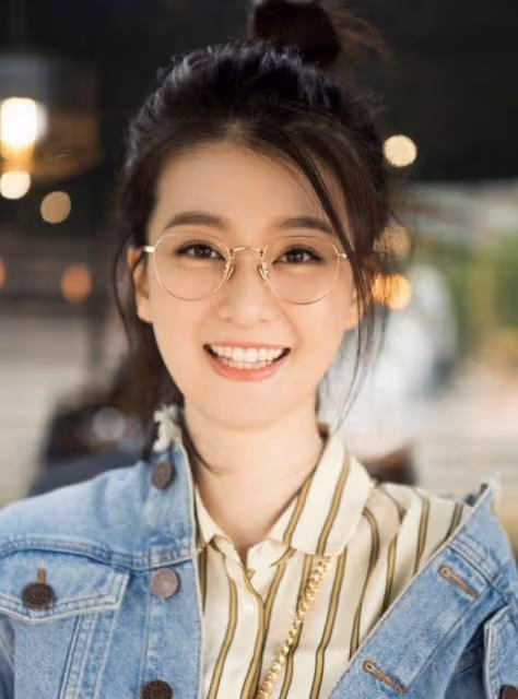 喬欣再回應5年前爭議,錄綜藝不尊重消防員,故意穿一字領秀身材