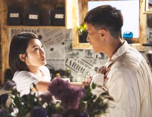 TVB上位小花蔣家旻憑台慶劇奪眼球，戲內成苦情女，戲外遇渣男