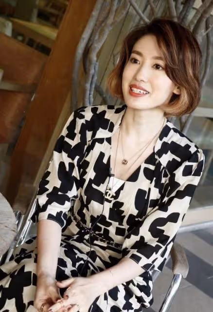 TVB上位小花蔣家旻憑台慶劇奪眼球，戲內成苦情女，戲外遇渣男