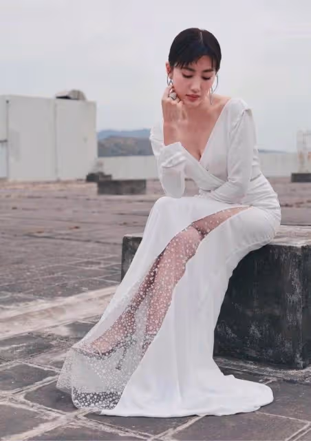 TVB上位小花蔣家旻憑台慶劇奪眼球，戲內成苦情女，戲外遇渣男