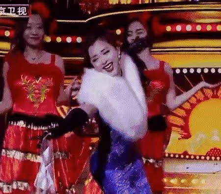 「喬春燕」黃小蕾:5歲父母離婚,21歲闖娛樂圈,如今被寵成公主