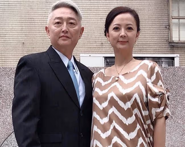 男星李國超傷口半年不愈!至今查不出病因,懷疑跟刮腳皮習慣有關