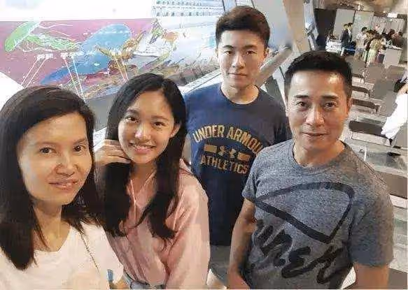 23歲女兒被指神似朱千雪,TVB御用配角歐瑞偉否認,兩人相差太遠