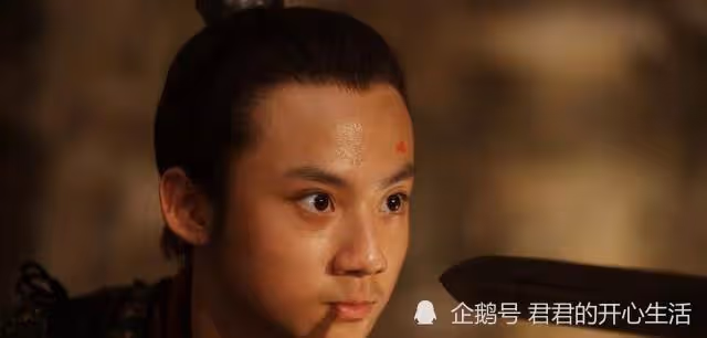 14歲被陳凱歌看中,曾和葛優飆戲,因違約賠償40萬,今仍不溫不火