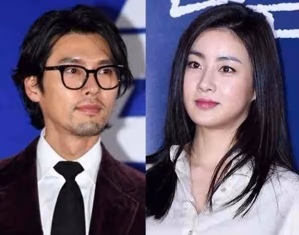 姜素拉嫁給圈外老公,因疫情低調完婚,育有一女,老公職業是醫生