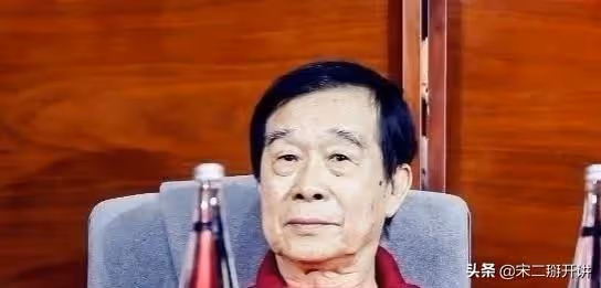 71歲石富寬近況曝光，患癌症身形消瘦惹心酸，4個徒弟都是人才