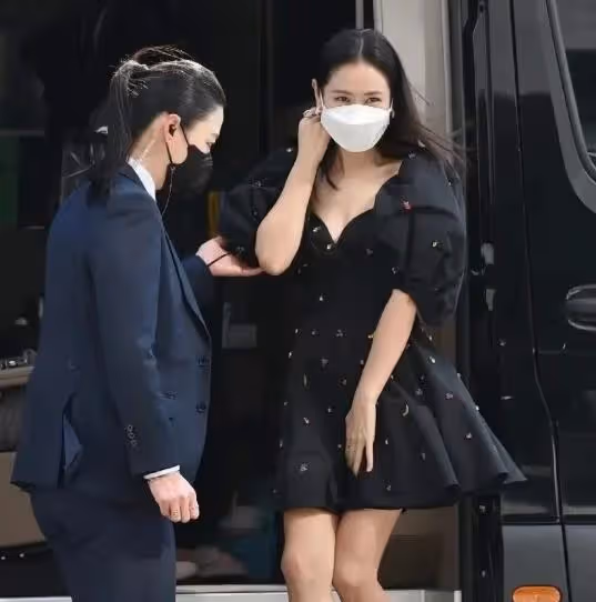 孫藝珍婚後首次亮相,網友:為什麼略顯疲憊?