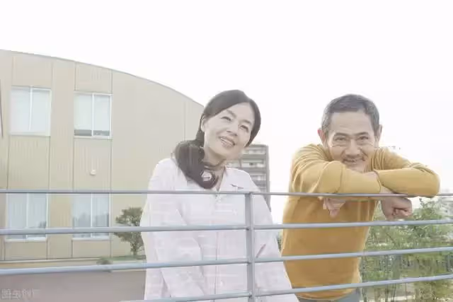 嫂子養的女兒出嫁,小姑子想要一半彩禮,就憑她生而不養嗎?