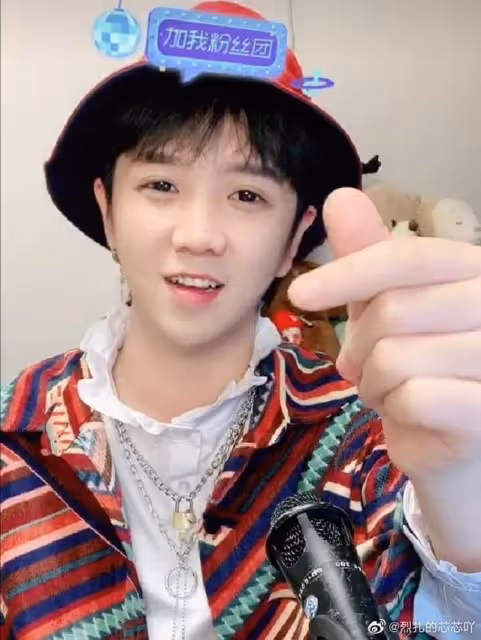 郭聰明:一首98K狂攬百萬粉絲,23歲因家族怪病封麥,他現狀如何