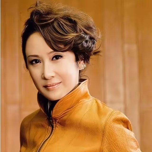 香港知名女星滯留國外兩個月!曝回國機票漲了10倍,歸期仍未確定