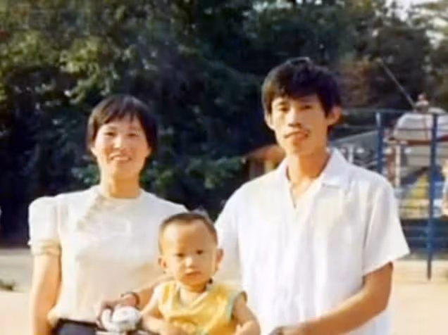 18年前，貨車司機因會日語，被《亮劍》導演抓來頂包，竟意外走紅