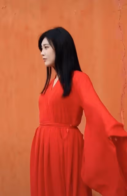 37歲劉洲成官宣新戀情,女友迷惑發言引群嘲,曾6次家暴懷孕妻子