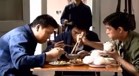 別吃力不討好！兄弟姐妹關係再融洽「3種閑事」也不要去插手：越界了就容易反目