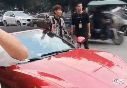 一首歌賺了上億,直播首秀收入3000萬,廣東雨神是如何淪為網紅的