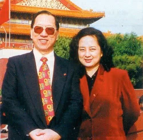 張金玲:從演員到畫家,曾是北影之花,甘當多年主婦,離婚後逆襲