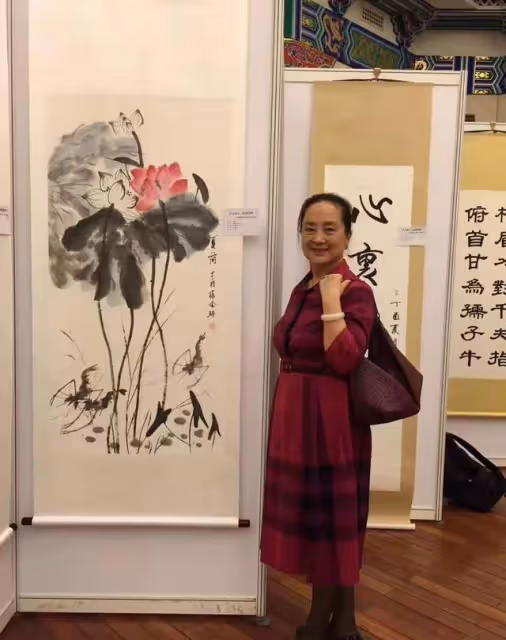 張金玲:從演員到畫家,曾是北影之花,甘當多年主婦,離婚後逆襲