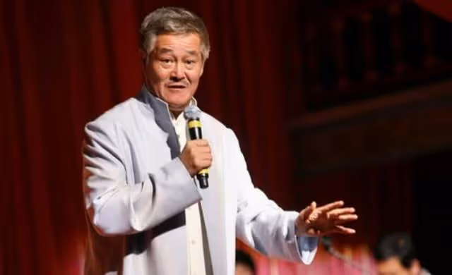 曾經第一神藥騙局:螞蟻變藥背後,趙本山代言咋樣坑了農民血汗錢