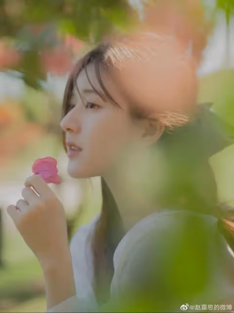 娛記說:鹿晗關曉彤要結婚?張子楓戀愛瓜後續?付辛博穎兒夫妻的料?宋軼出事了?