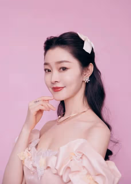 娛記說:鹿晗關曉彤要結婚?張子楓戀愛瓜後續?付辛博穎兒夫妻的料?宋軼出事了?