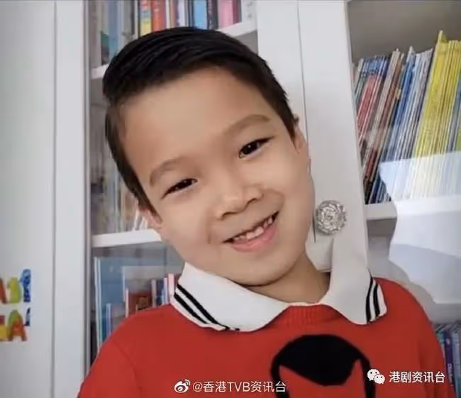 陳茵媺幫二仔舉辦生日會!陳豪為保護家人大合照都戴口罩