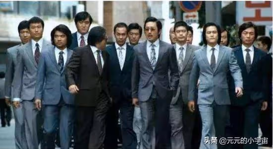 梅艷芳挨的一個耳光,賠上了兩條人命,開啟了香港黑幫的血斗元年