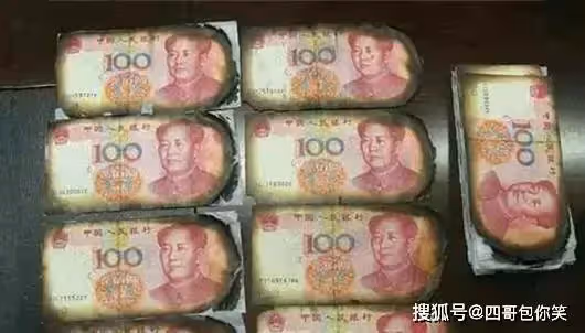 拾荒老人辛苦存了21萬,因2個兒子不孝,臨終選擇全部帶進火葬場