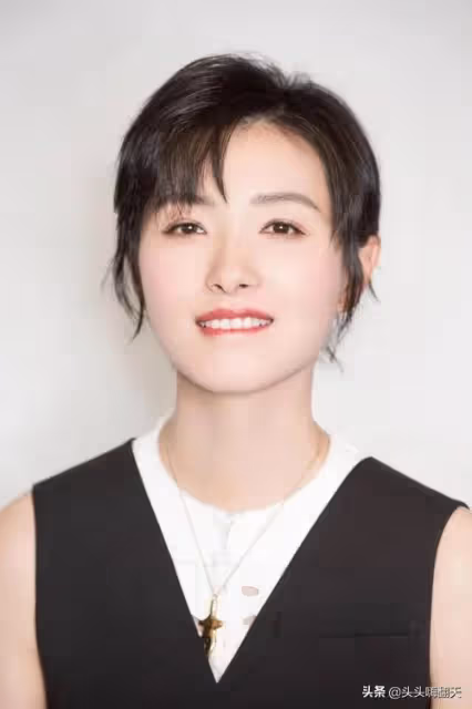 拿你當清純少女,你卻偷偷結了婚的幾位女明星