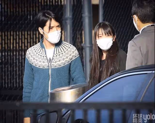 真子抵達紐約，面露笑容瞬間年輕10歲！蝸居小公寓，生活壓力爆棚