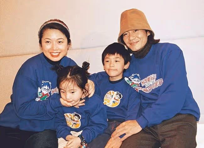 江華夫婦為女兒出道造勢,稱父母幫孩子沒問題,娛樂圈不光靠實力