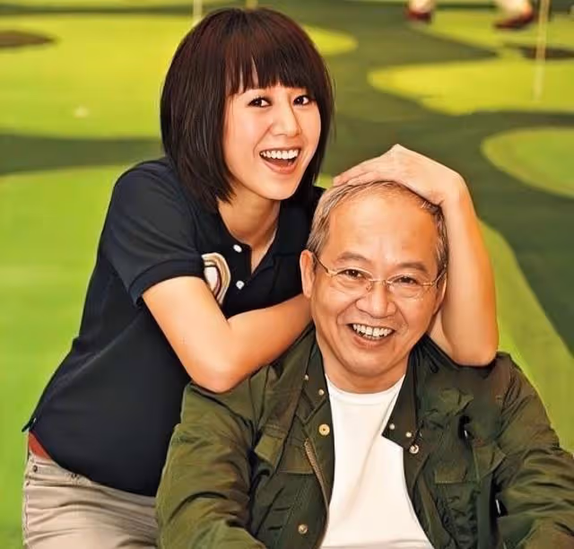 香港知名女星迎39歲生日!獲圈內眾閨蜜慶生,懷二胎8月臨盆在即