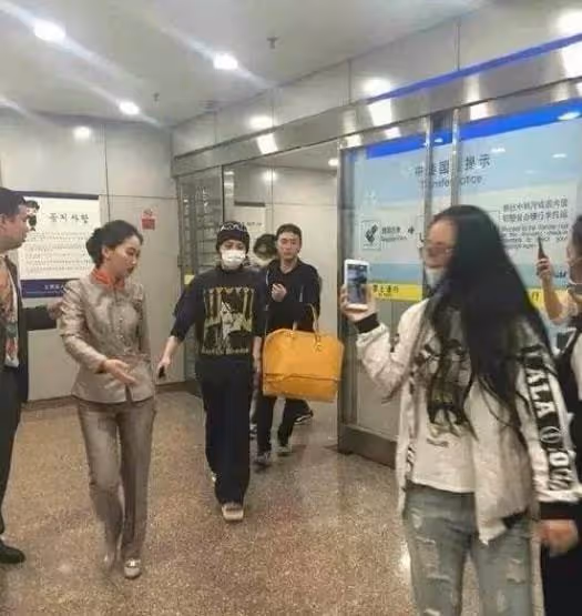 權志龍:你可以說我「娘」,但是你們的女人都在為我「瘋狂」
