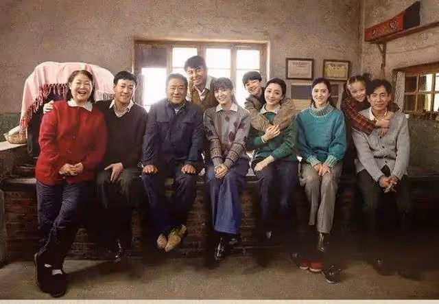 開年爆款劇《人世間》收官！收視率創近5年新高，眾演員發文告別