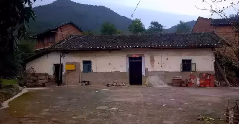 老公弟弟結婚，卻不讓我參加，旅遊回來後才認清公婆一家人