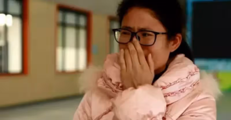 老人死前沒遺囑，女婿竟把房產送給鄉下保姆，只因保姆拿出結婚證