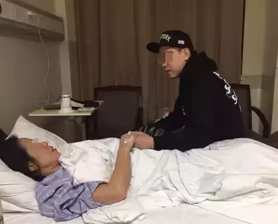 我患癌妻子提離婚,我凈身出戶妻子暗喜,回家見遺書,她要復婚
