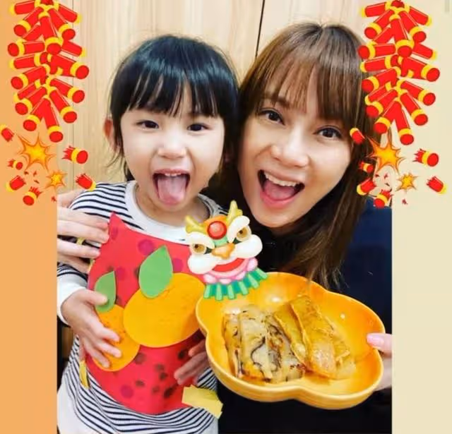 足不出戶!香港女歌手二胎懷孕5個多月,因備孕沒打疫苗不敢出門