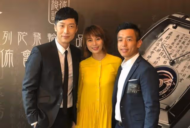 足不出戶！香港女歌手二胎懷孕5個多月，因備孕沒打疫苗不敢出門