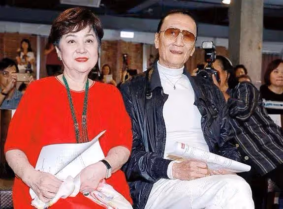 去年才因跌倒致腦出血,73歲著名影后香港休養,再被曝入院動手術