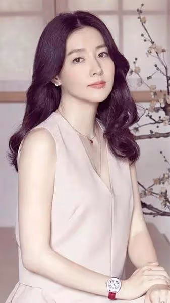 李英愛向烏克蘭捐獻一億韓元惹爭議,國內網友呼籲抵制