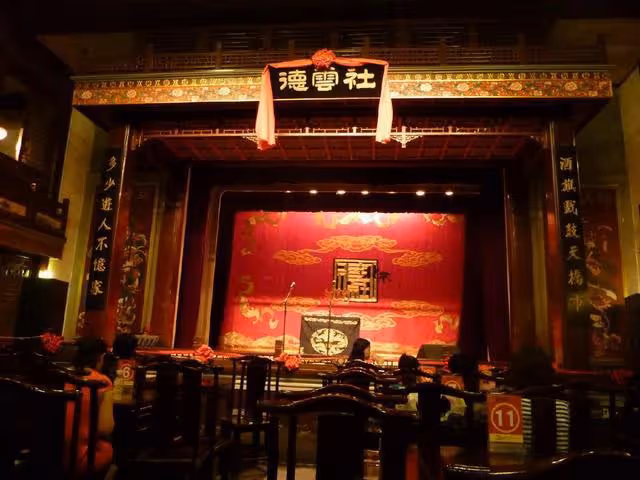 閒聊 德雲社與本山傳媒的對比，郭德綱與趙本山誰更勝一籌呢